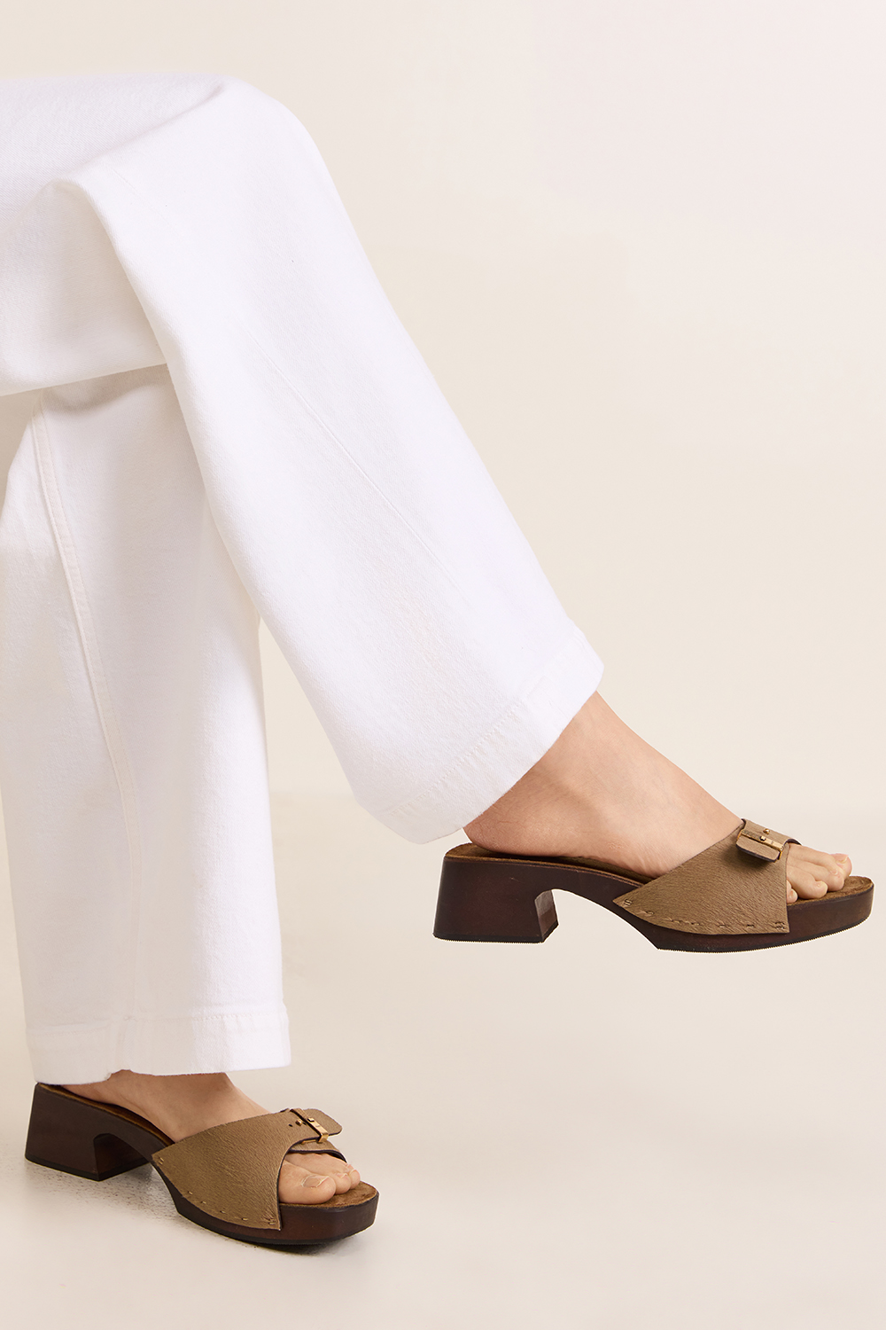 כפכפי קלוגס